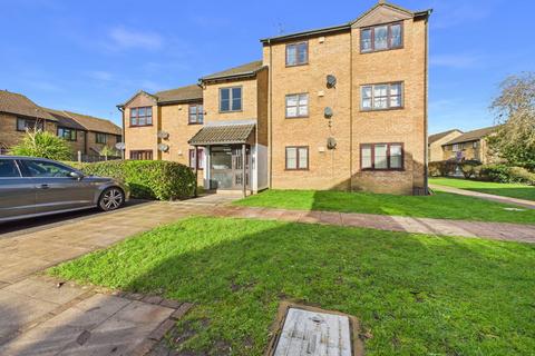 Cooper Way, Cippenham, Berkshire, SL1