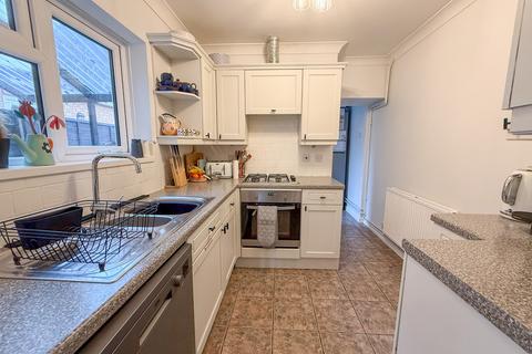 3 bedroom terraced house for sale, Khartoum Road, Ipswich, Suffolk