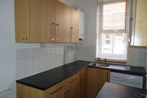 2 bedroom terraced house for sale, Recreation Row, Leeds LS11