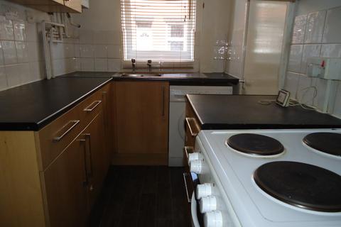 2 bedroom terraced house for sale, Recreation Row, Leeds LS11