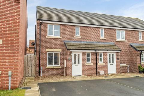 3 bedroom end of terrace house for sale, Rowntree Avenue, Pocklington