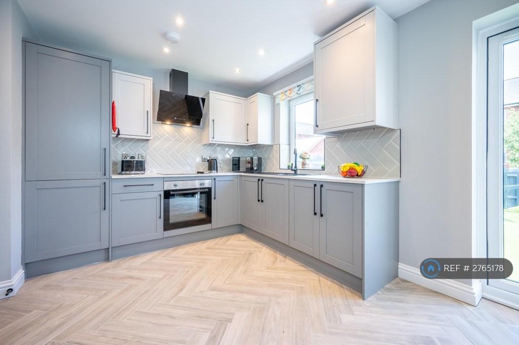 Communal Kitchen