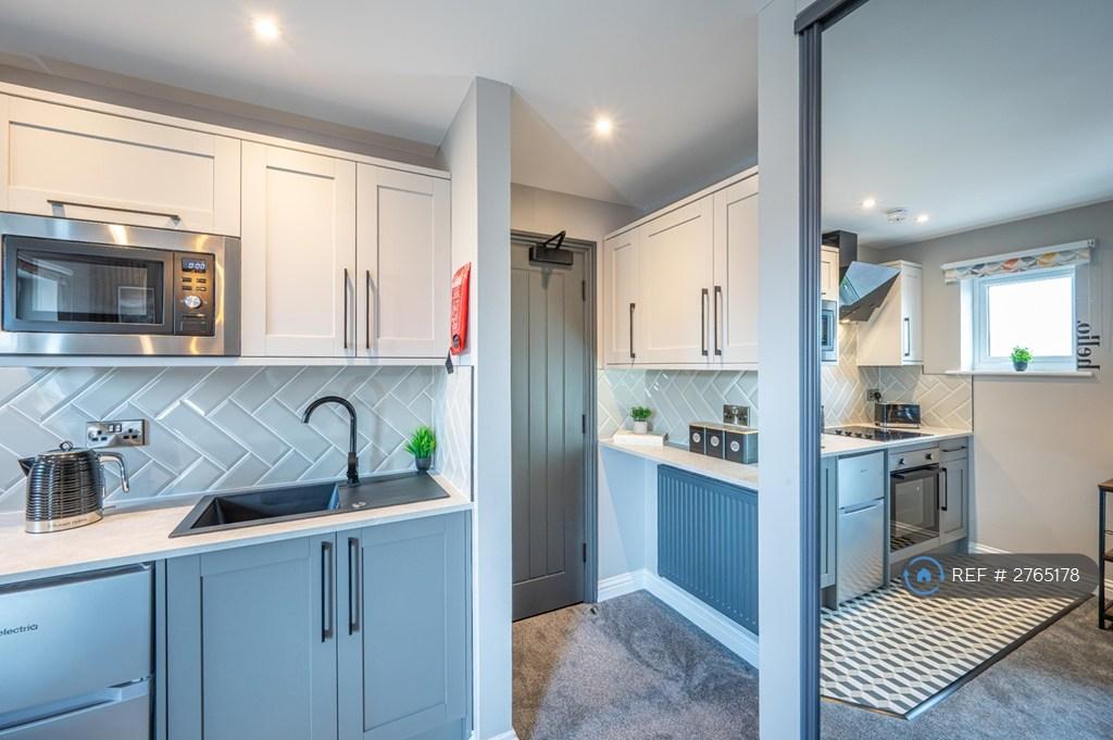 Kitchenette