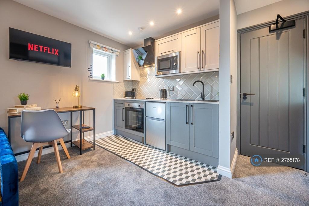 Kitchenette