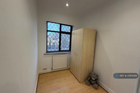 undefined, Dysons Road, London, N18