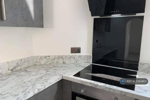 2 bedroom terraced house to rent, Ashton Street, Little Lever, Bolton, BL3