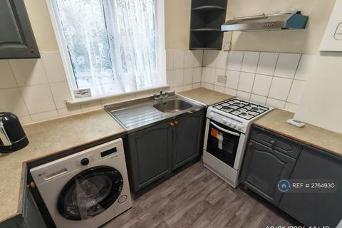 undefined, Abbs Cross Lane, Hornchurch, RM12