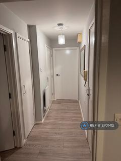 2 bedroom flat to rent, Shamrock Court, London, E7