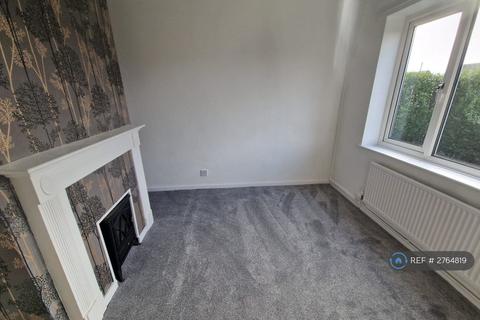 2 bedroom semi-detached house to rent, Brunswick Avenue, Horwich, Bolton, BL6