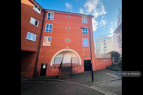 1 bedroom flat to rent, Basque Court, London, SE16