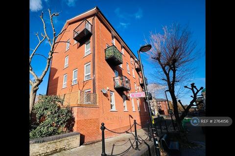 1 bedroom flat to rent, Basque Court, London, SE16