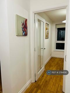 1 bedroom flat to rent, Basque Court, London, SE16