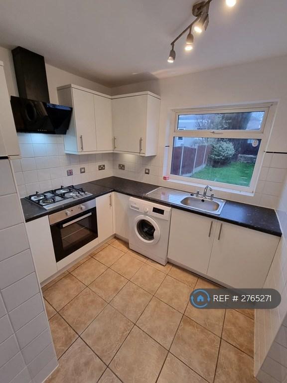 Kitchen 1