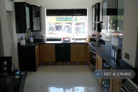 undefined, Colwick Rd, Nottingham, NG2