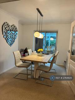 3 bedroom semi-detached house to rent, Saxon Road, Ashford, TW15