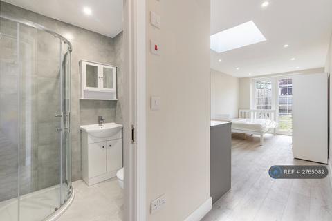 undefined, Kingston Road, Epsom, KT19