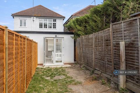 undefined, Kingston Road, Epsom, KT19