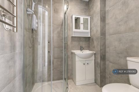 undefined, Kingston Road, Epsom, KT19