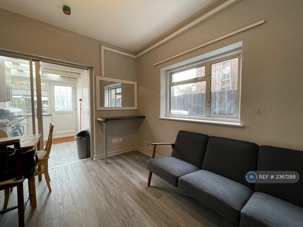 Shared Lounge