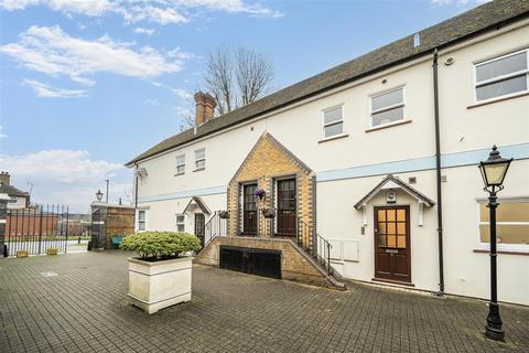 1 bedroom maisonette for sale - Quadrangle Mews, Stanmore HA7