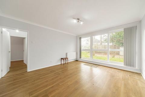 2 bedroom flat to rent, Bromley Road, Catford, London, SE6