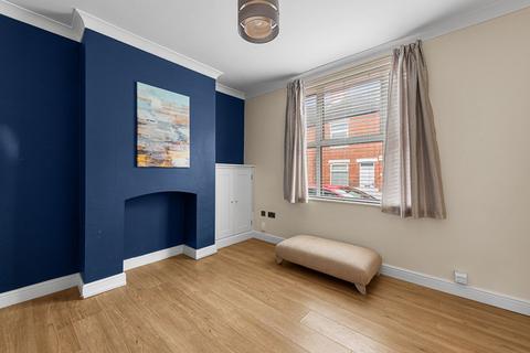 2 bedroom terraced house for sale, Victoria Street, Grantham NG31