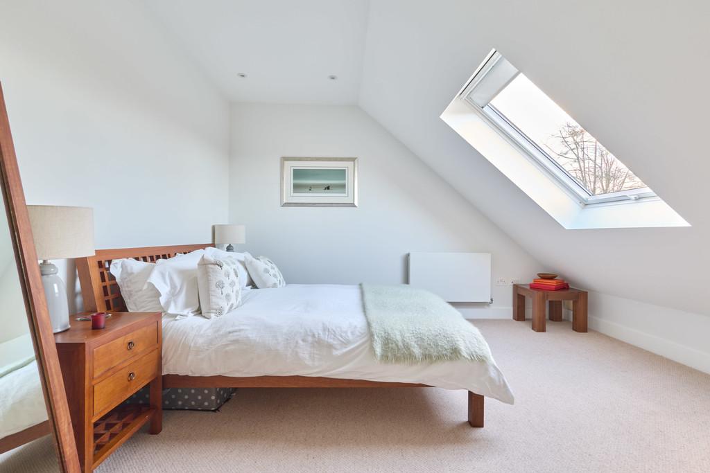 10 Hill Farm View 070126 45