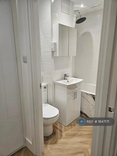 undefined, Shelburne Court, London, SW15