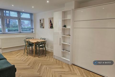 undefined, Shelburne Court, London, SW15