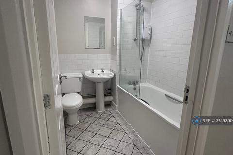 2 bedroom flat to rent, Gladstone Court, Liverpool, L8