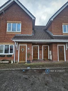2 bedroom flat to rent, Fletcher Street, Little Lever, Bolton, BL3