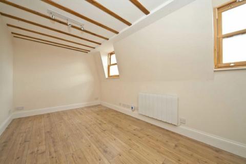 1 bedroom flat to rent, Fulham Road, London SW6