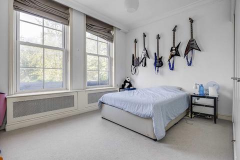 2 bedroom flat to rent, Christchurch Road, London SW2
