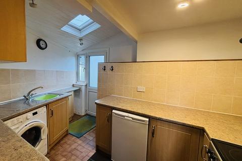 2 bedroom cottage to rent, Victoria Row, St. Just