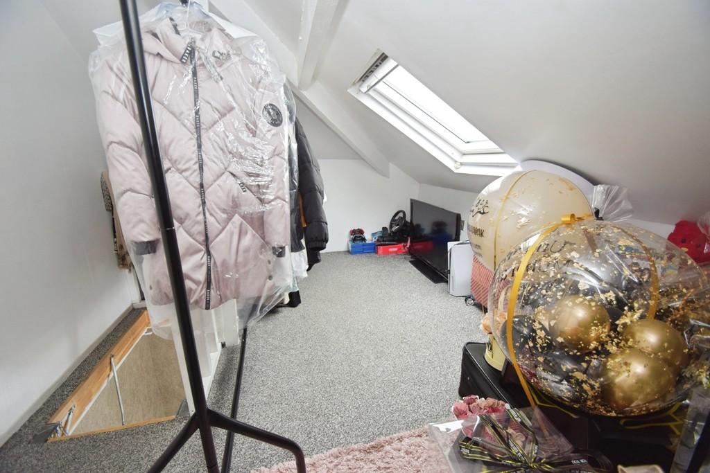 48f9b407-Attic