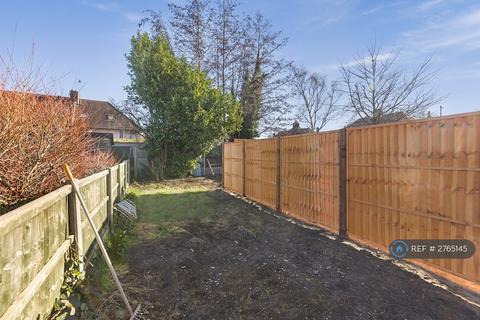 undefined, St. Chads Road, Tilbury, RM18