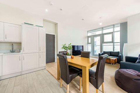 2 bedroom apartment to rent, Commercial Road, Aldgate, E1