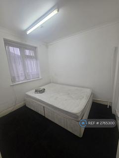 2 bedroom flat to rent, Everton Drive, Stanmore, HA7