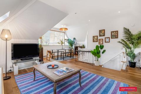 3 bedroom detached house to rent, Pumpkin House, Compayne Gardens, London, NW6