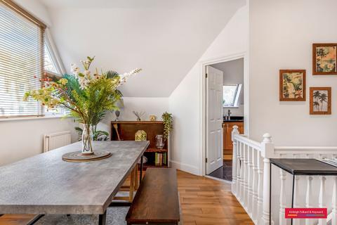 3 bedroom detached house to rent, Pumpkin House,, Compayne Gardens, South Hampstead, London, NW6