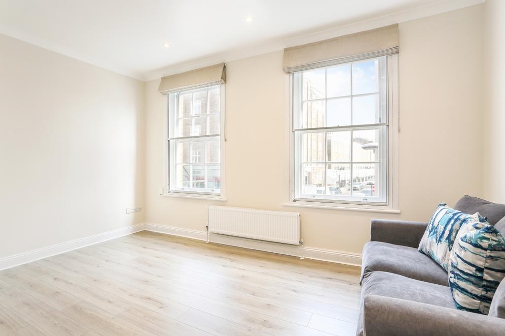 Flat 1, 332 Kings Ro