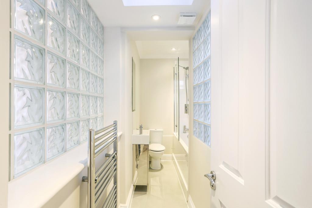 Flat 1, 332 Kings Ro