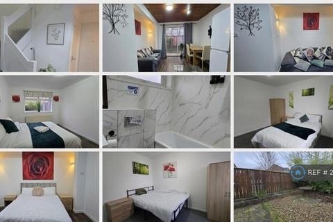 undefined, Aked Close, Manchester, M12
