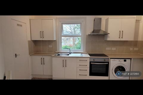 1 bedroom flat to rent, Barry Road, London, SE22