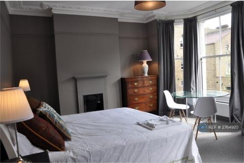 Gateley Road, London, SW9