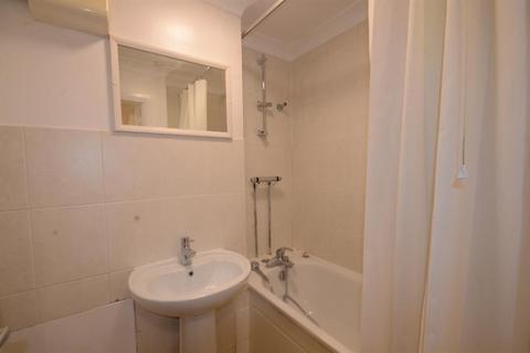 1 bedroom flat to rent, Park Court , 325-327 Preston Road, , Harrow, HA3 0QR