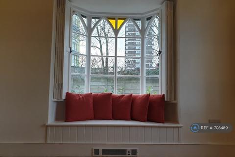 undefined, Willow Grove, London, E13