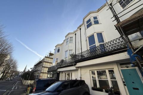 1 bedroom flat to rent, Montpelier Place, Brighton,