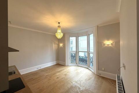 1 bedroom flat to rent, Montpelier Place, Brighton,