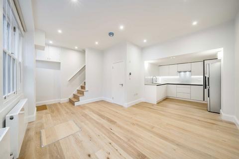 undefined, Montagu Mews South, London W1H